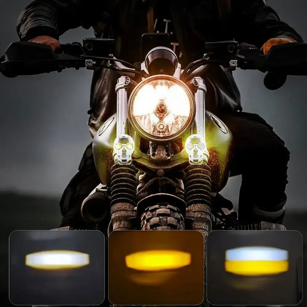 Motorcycle Aluminum Alloy Skull Headlight Skull Fog Lights Motorbike High Low Beam Lamp for Halloween Skull Decoration Headlamp